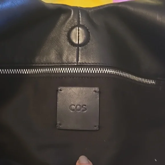 COS Black Leather Women's Bag - Picture 7 of 10
